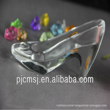 clear beautiful and elegant crystal shoes for wedding gifts